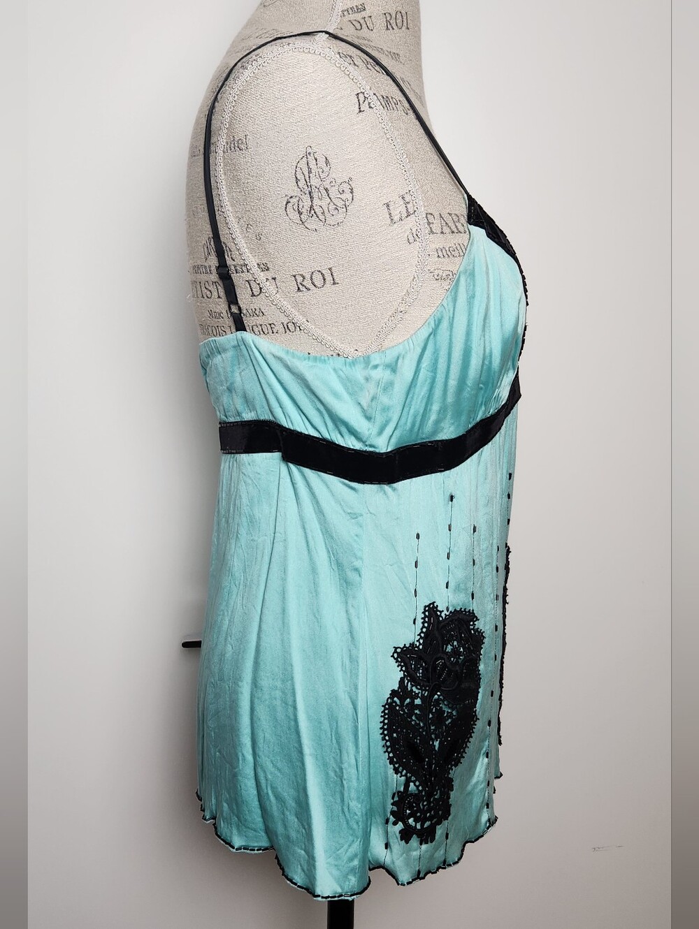 Blue Silk Lace Velvet Beaded Camisole - Picture 4 of 13
